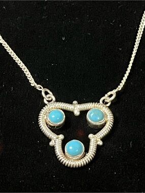 Vintage Sterling Silver Kingman Turquoise Necklace 1786